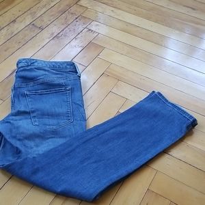 Power stretch material jean